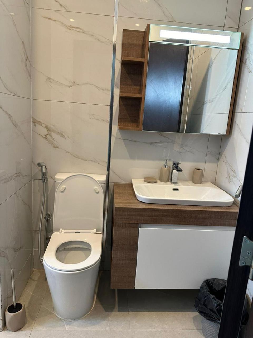 Luxueux Appartements - 2 Pieces Ou 4 Pieces - Quartiers Prises D'Almadies Et Ngor" ดาการ์ ภายนอก รูปภาพ